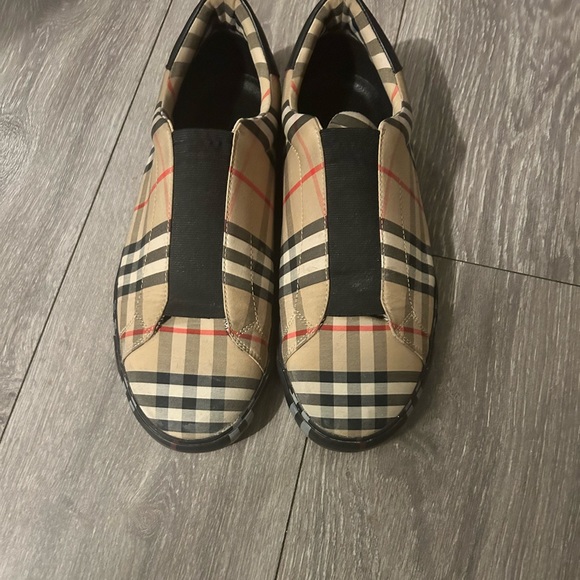 There used in decent condition just looking to get rid of them quick!!! - Picture 4 of 4